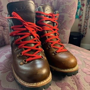 NWOT Woolrich Rockies leather hiking boots